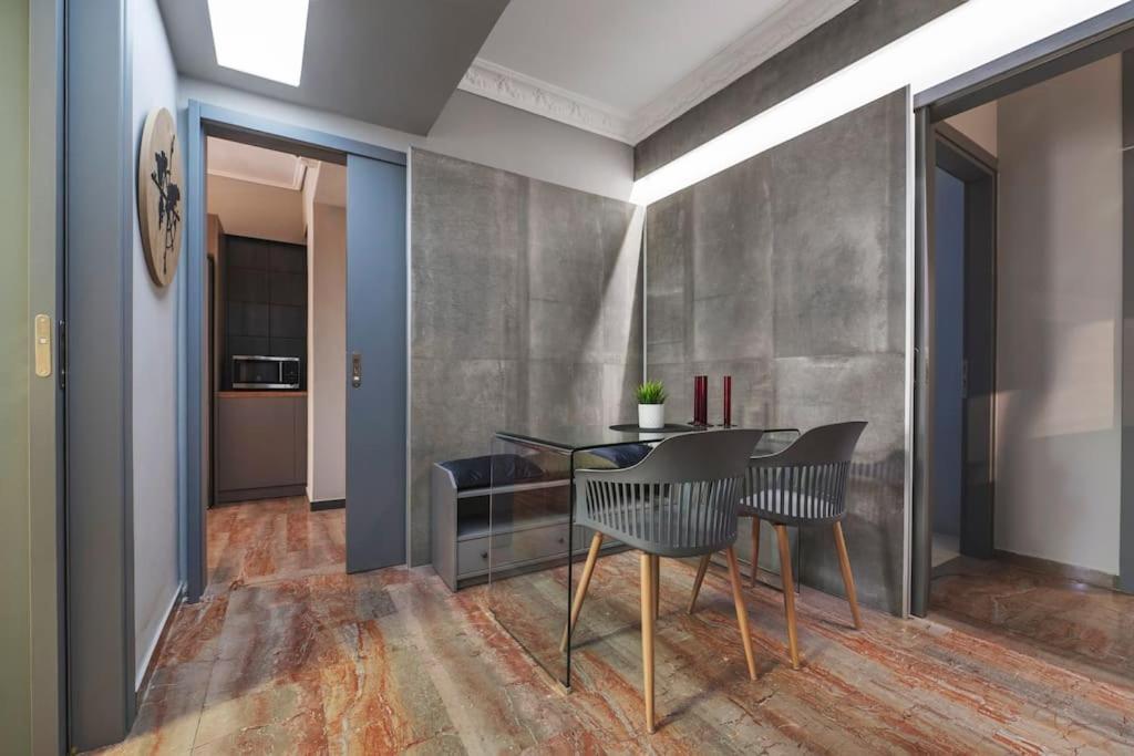 Beautiful Apt In Glyfada Center, Papandreou Street Athens Ngoại thất bức ảnh